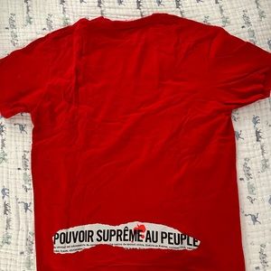 Supreme "POUVOIR SUPRÊME AU PEUPLE" Red T-Shirt Size M